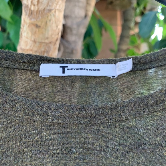 T Alexander Wang green long sleeve top! - Picture 2 of 4